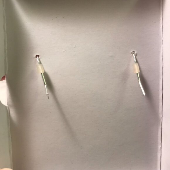 Avon Merryl 3 Piece Gift Set - Silver & Pearl Necklace Bracelet & Earrings - Picture 16 of 16